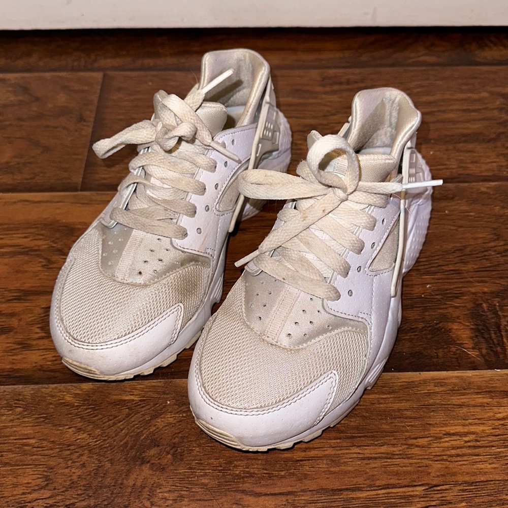 White Huraches